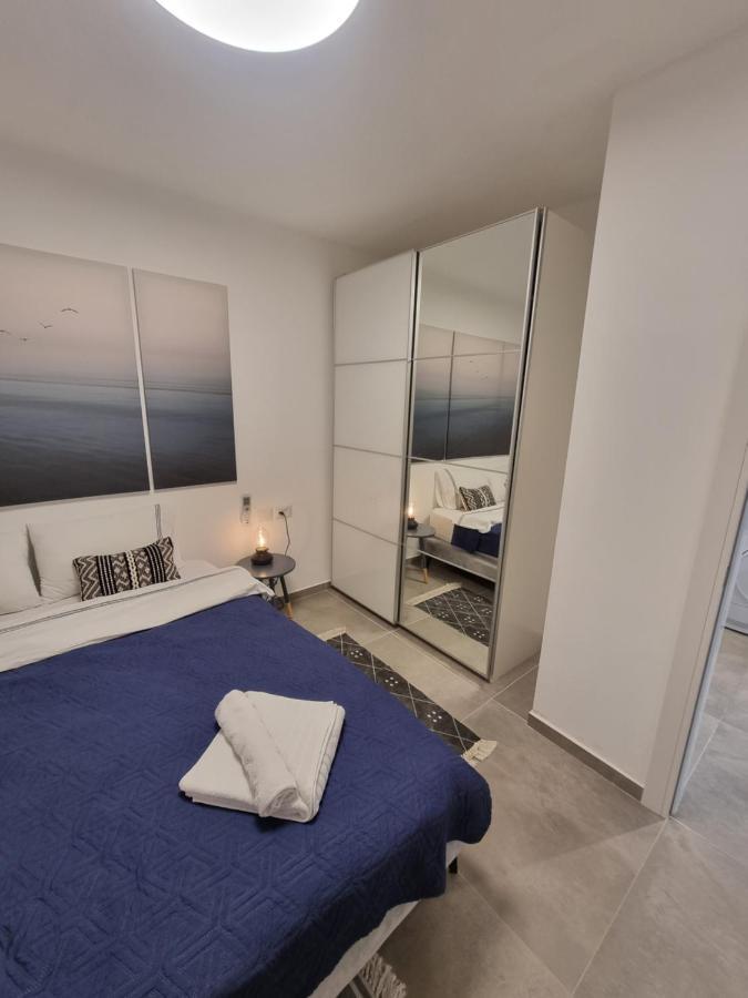 Beautiful 2-Bedroom Sea-View Apartment Νετάνια Εξωτερικό φωτογραφία